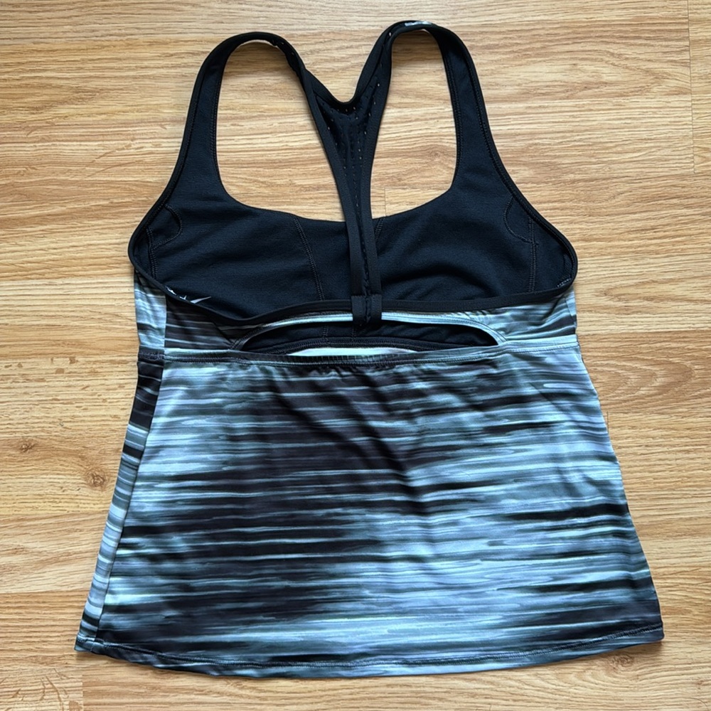 Nike Striped Racerback Swim Top - size M - Picture 3 of 8